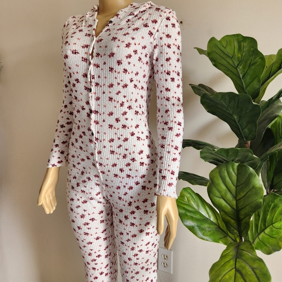 Free People Sleeping Overalls Flare Floral Comfy Women Size XS White Color - Picture 7 of 13